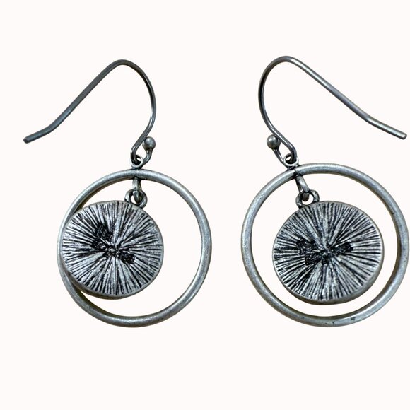 Green Glass & Silver-Tone Double Circle Dangle Earrings 90's - Picture 2 of 6